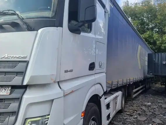 Седельный тягач Mercedes-Benz Actros 2021 года б/у фото 3