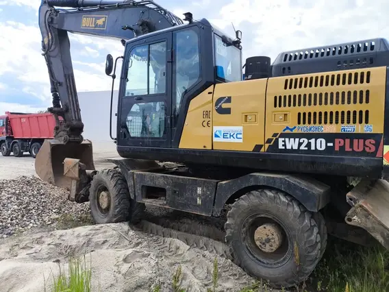 Экскаватор BULL EW210-PLUS 2024 года б/у фото 4
