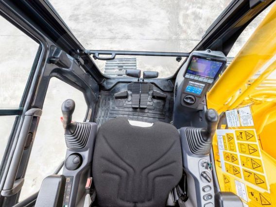 Экскаватор Komatsu PC200LC 2025 года новый фото 11