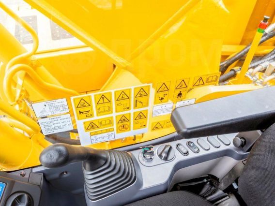 Экскаватор Komatsu PC200LC 2025 года новый фото 12