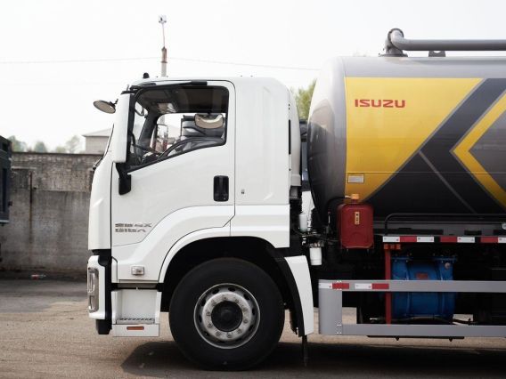 Вакуумная автоцистерна ISUZU Elf 2026 года новый фото 5