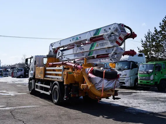 Бетононасос ISUZU Giga 2025 года новый фото 8