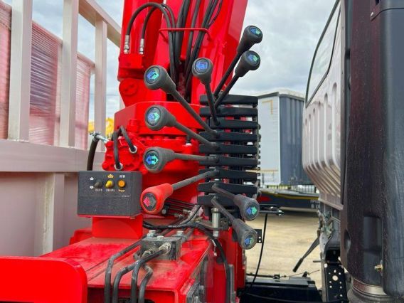 Бортовой грузовик ISUZU Elf 2026 года новый фото 18