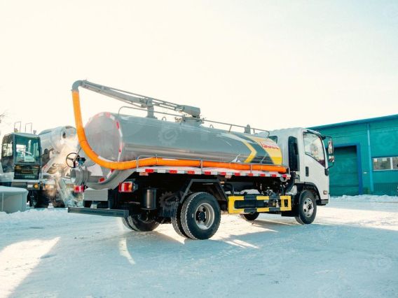 Вакуумная автоцистерна ISUZU Elf 2026 года новый фото 2