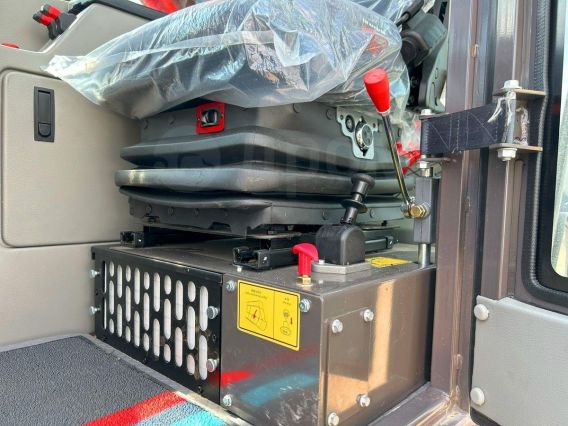 Телескопический погрузчик YUGONG TR4018 2026 года новый фото 14