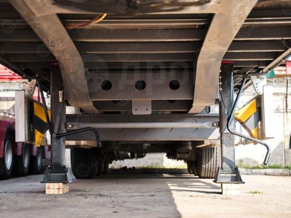 Шторный полуприцеп Luxuda LZC9404XXYCL 2024 года новый фото 7