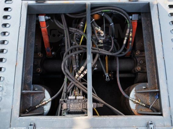 Полуприцеп-автовоз LUXUDA LZC9405BG 2024 года новый фото 15