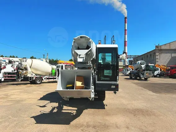 Бетоносмеситель Yugong SDM3000 2025 года новый фото 3