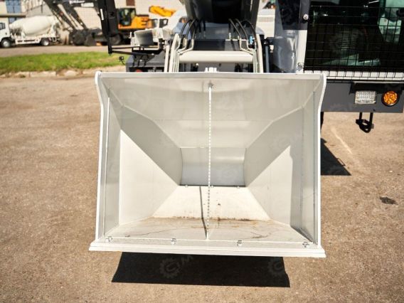 Бетоносмеситель Yugong SDM4000 2026 года новый фото 16