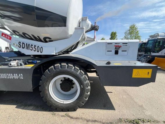 Бетоносмеситель Yugong SDM5500 2026 года новый фото 9