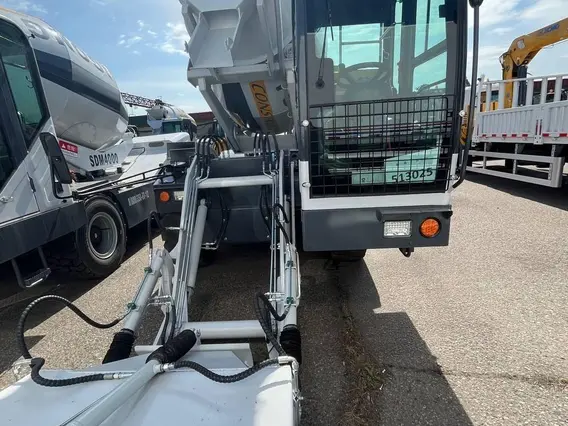 Бетоносмеситель Yugong SDM5500 2026 года новый фото 13