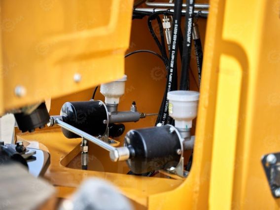 Фронтальный погрузчик YUGONG ZL20 2026 года новый фото 10