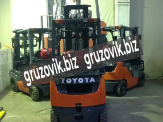 Вилочный погрузчик Toyota 8FG15 2007 года б/у