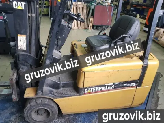 Вилочный погрузчик Caterpillar EP20 2005 года б/у