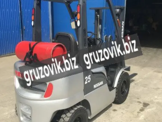 Вилочный погрузчик Nissan PL02A25U 2007 года б/у