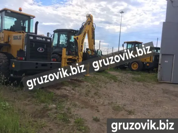 Экскаватор-погрузчик New Holland B80 2020 года новый