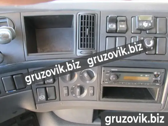 Тягач Volvo FH 2011 года б/у фото 9