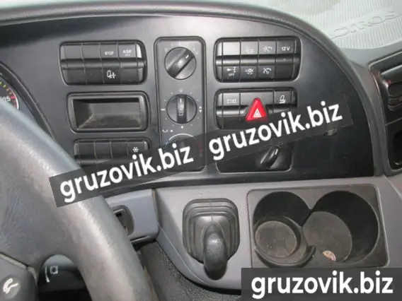 Тягач Mercedes-Benz Actros 2013 года б/у фото 7