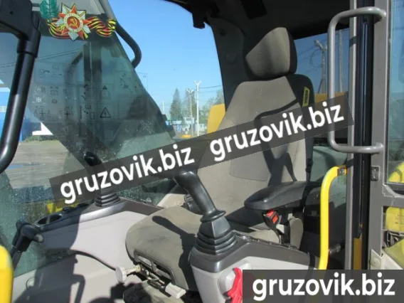 Экскаватор Volvo EC380D 2020 года новый фото 10