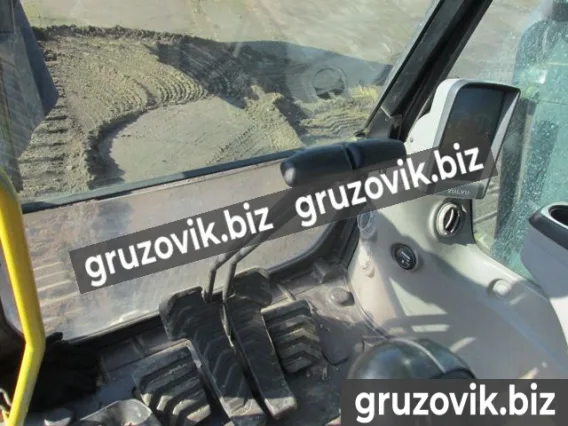 Экскаватор Volvo EC380D 2020 года новый фото 13