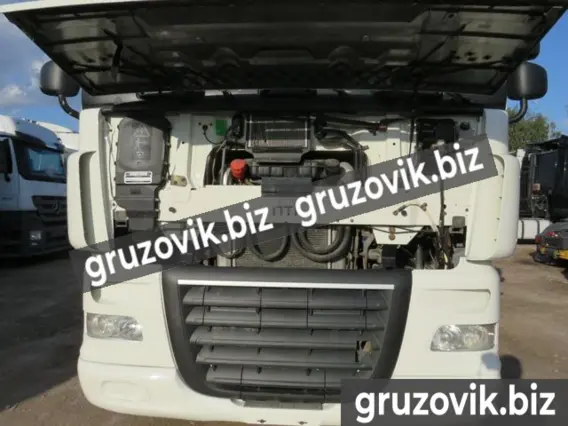 Тягач DAF XF 105 2012 года б/у