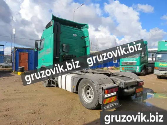 Тягач Volvo FH 2011 года б/у фото 3