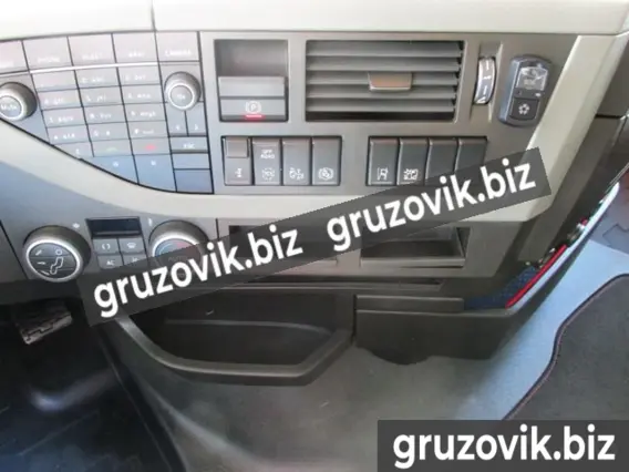 Тягач Volvo FH 2016 года б/у фото 4