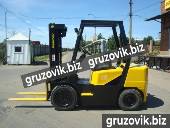 Вилочный погрузчик Daewoo D33S-3 2005 года б/у