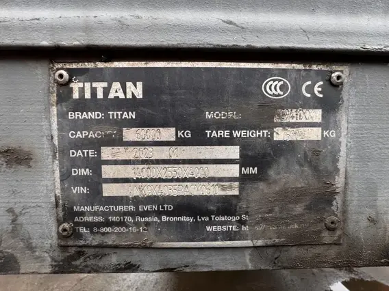 TITAN LC9411XXY 2023 года б/у фото 8