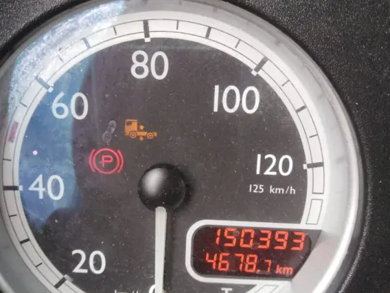Тягач DAF CF 85 2008 года б/у фото 3