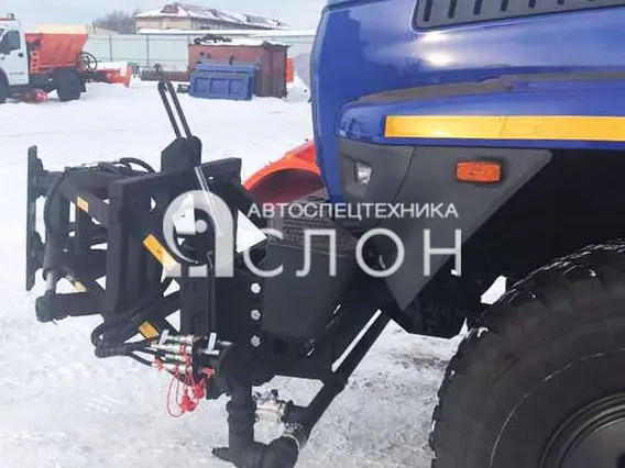 Дорожно-уборочный автомобиль Урал Next  5557 2025 года новый фото 2