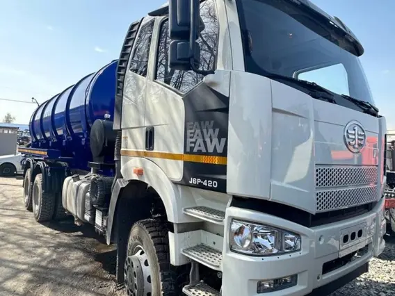 Ассенизатор FAW J6 2026 года новый фото 4