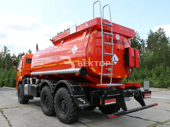 Нефтевоз Камаз 43118  б/у фото 11