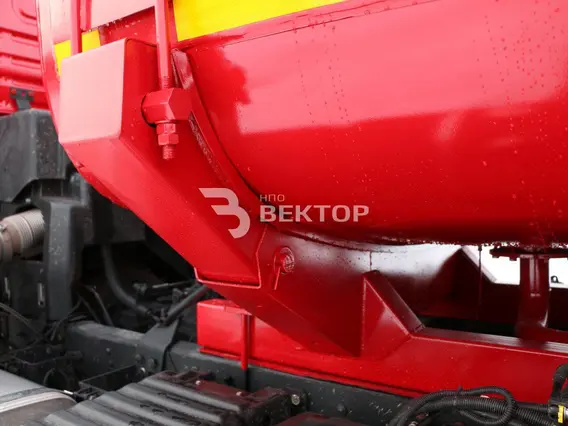 Нефтевоз Камаз 43118  б/у фото 25