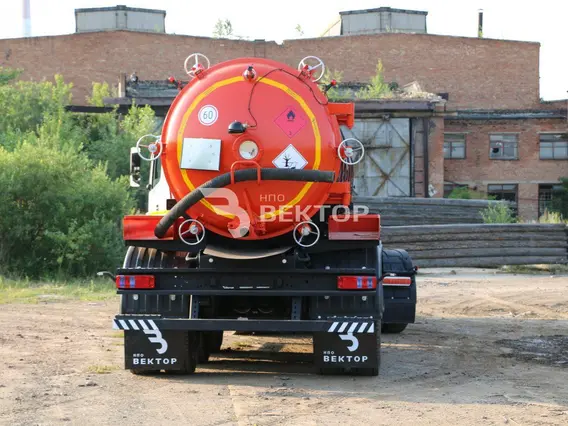 Полуприцеп-цистерна вакуумная ППЦ 20  б/у фото 7