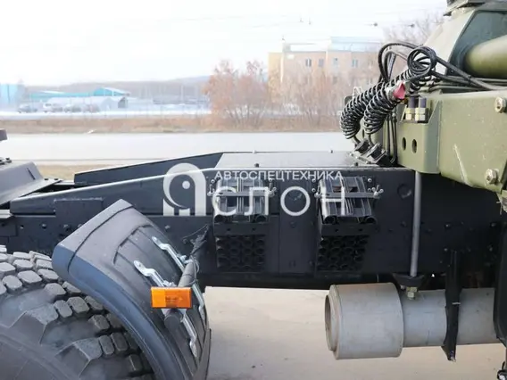 Тягач Камаз 43118 2025 года новый фото 11