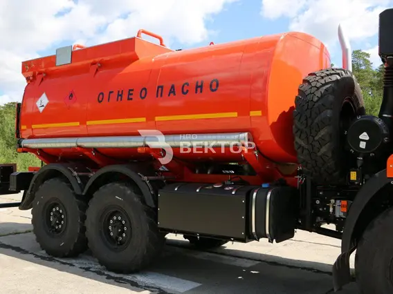 Нефтевоз Камаз 43118  б/у фото 20