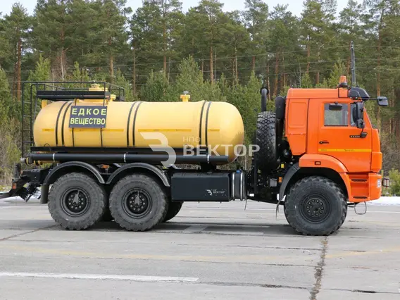 Нефтевоз Камаз 43118  б/у фото 14