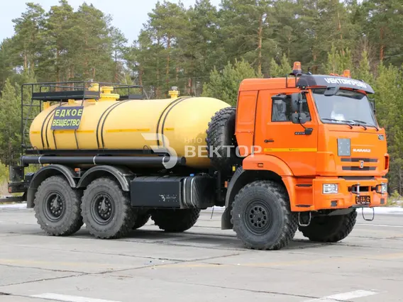 Нефтевоз Камаз 43118  б/у фото 16