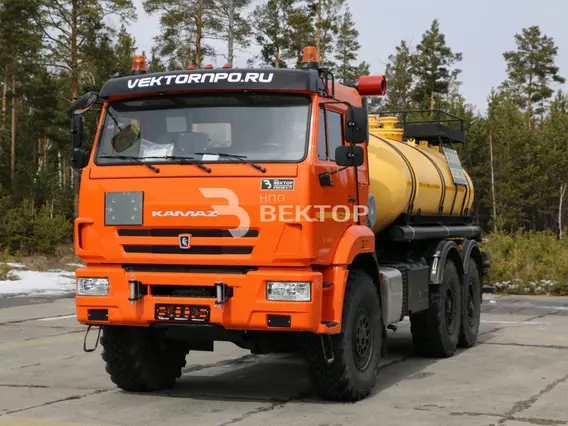 Нефтевоз Камаз 43118  б/у фото 18