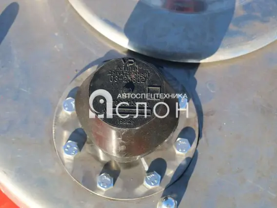 Бензовоз Камаз 43118 2025 года новый фото 14