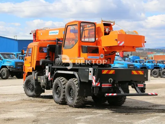 Автокран Автокран Клинцы КС-35719-7-02 (16 тонн) на шасси КАМАЗ-43118  б/у фото 12