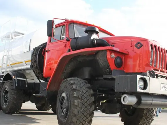 Пищевая автоцистерна АЦПТ Урал 5557-60Е5 Таганай-Авто АЦПТ-9,5 2026 года новый фото 3