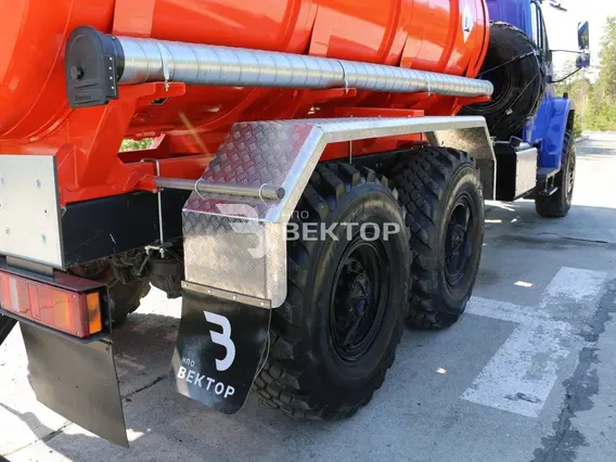 Нефтевоз Урал 4320 NEXT  б/у фото 15