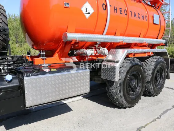 Нефтевоз Урал 4320 NEXT  б/у фото 22