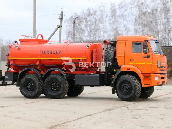Нефтевоз Камаз 43118  б/у фото 2