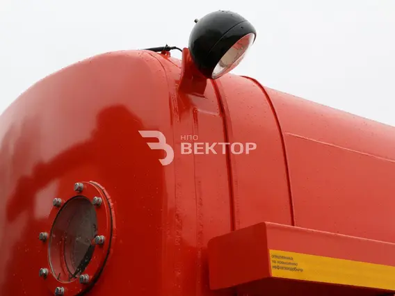 Нефтевоз Камаз 43118  б/у фото 14