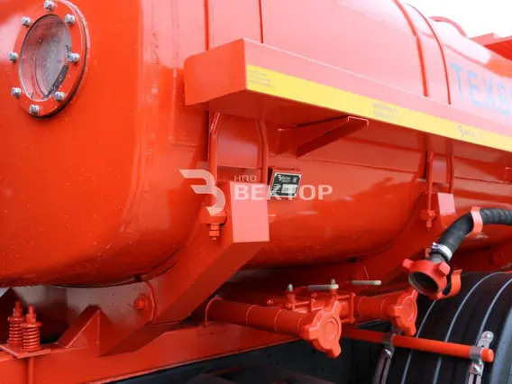 Нефтевоз Камаз 43118  б/у фото 15