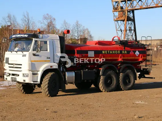 Нефтевоз Камаз 43118  б/у фото 3