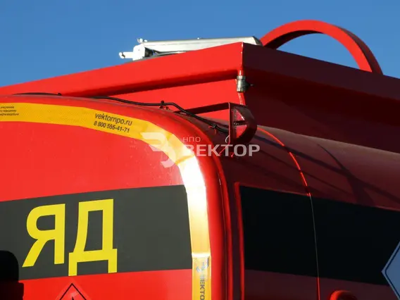 Нефтевоз Камаз 43118  б/у фото 14